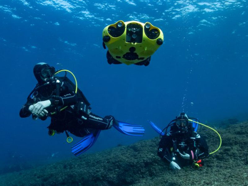 Robot submarino / robot de tubería